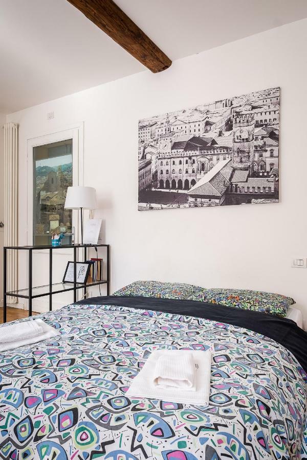 Travel House Bologna Leilighet Eksteriør bilde